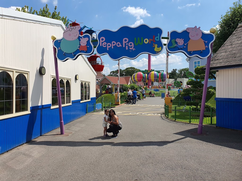 Paultons Park Home of Peppa Pig World