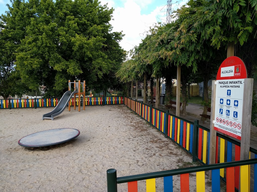 Parque infantil Alameda Matamá