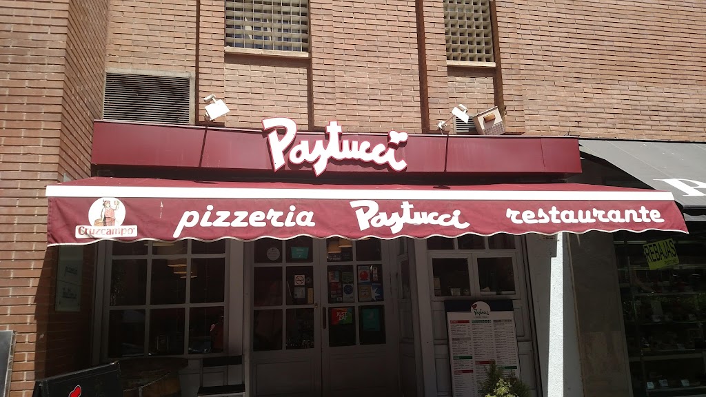 Pastucci Trattoria - Pizzeria (Santa Teresa) 3