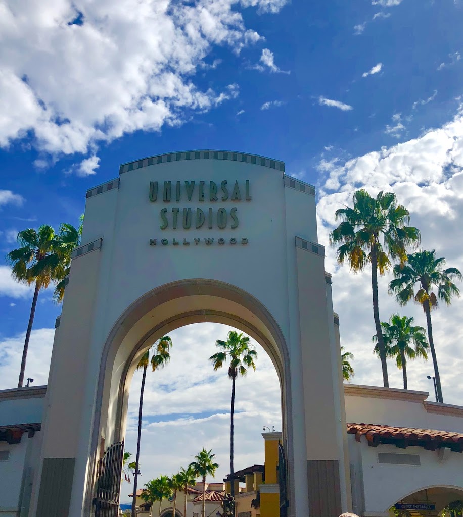 Universal Studios Hollywood - Youth Programs