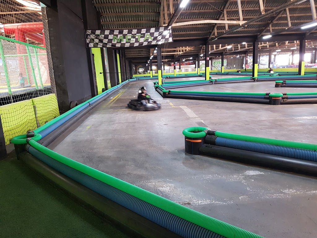 Green Indoor Park 9