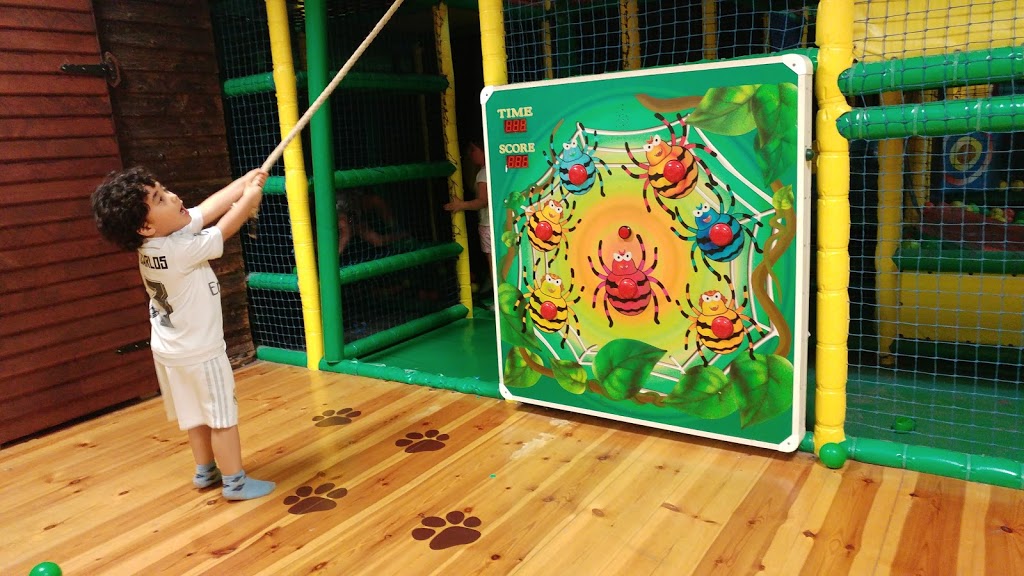 Saltimban-Kid - Parque infantil de ocio en la Castellana 8