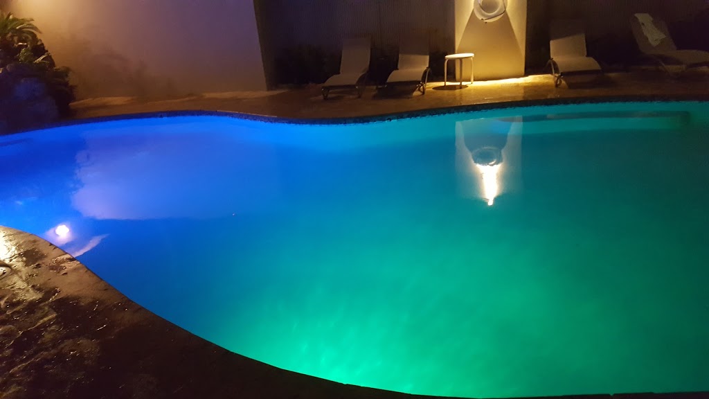 Comfort INN & Suites 9