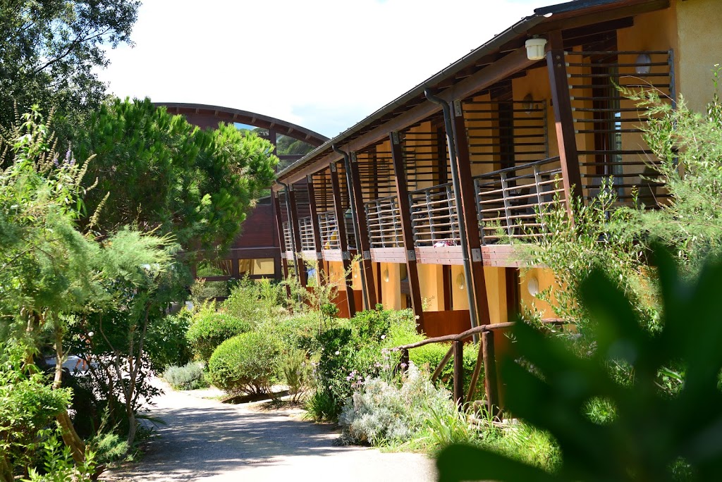 Canado Club Family Village