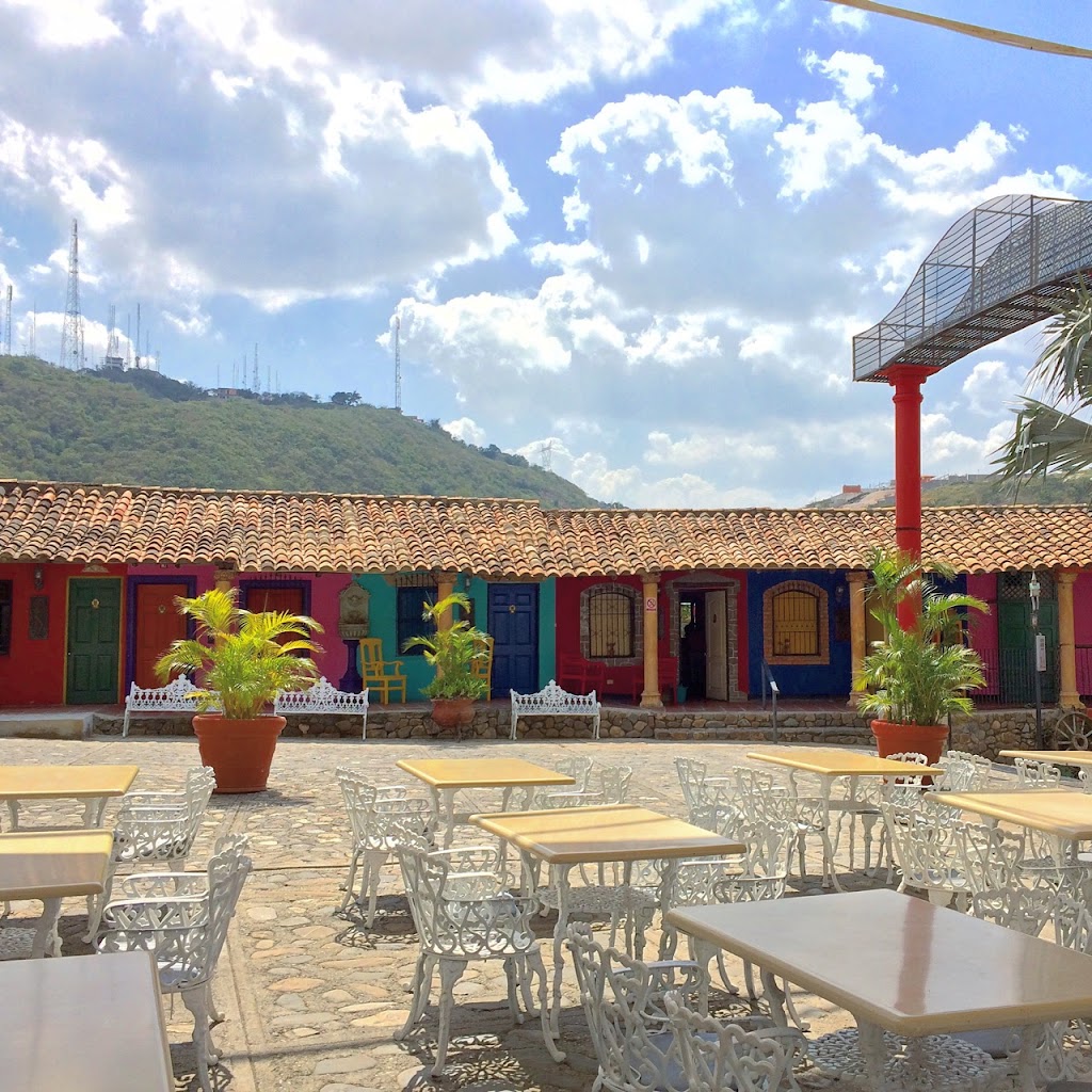 La Cumbre Encantada