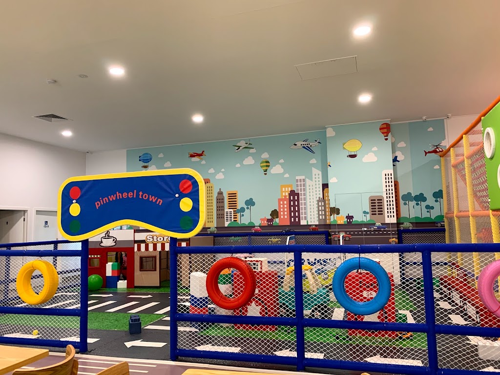 Pinwheel Island Kids Cafe