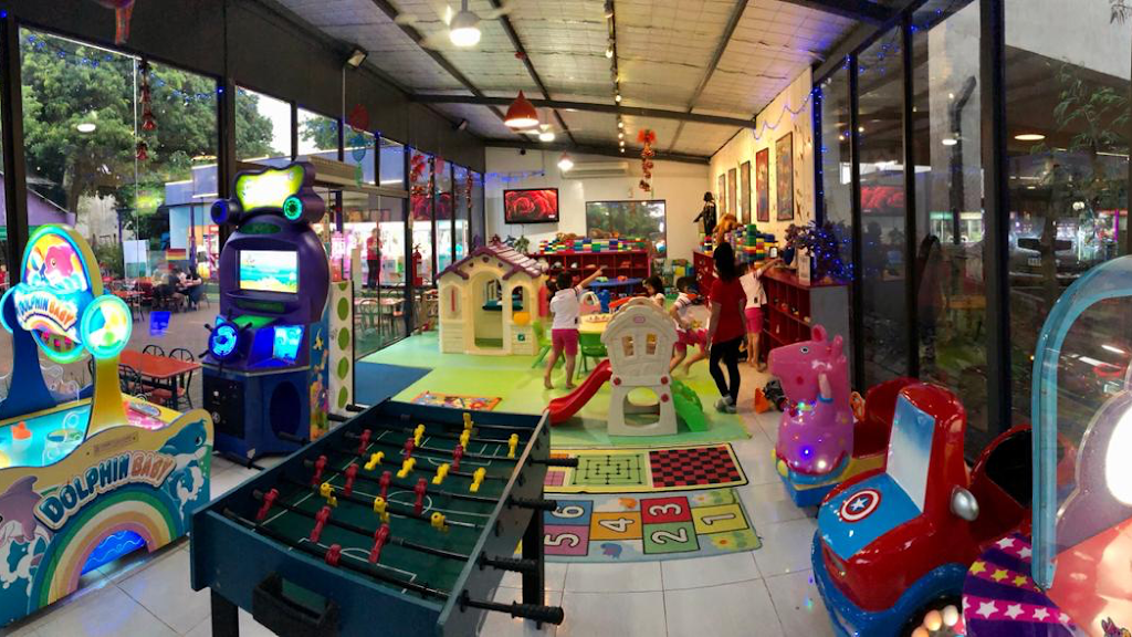 Cuchi Park Plaza