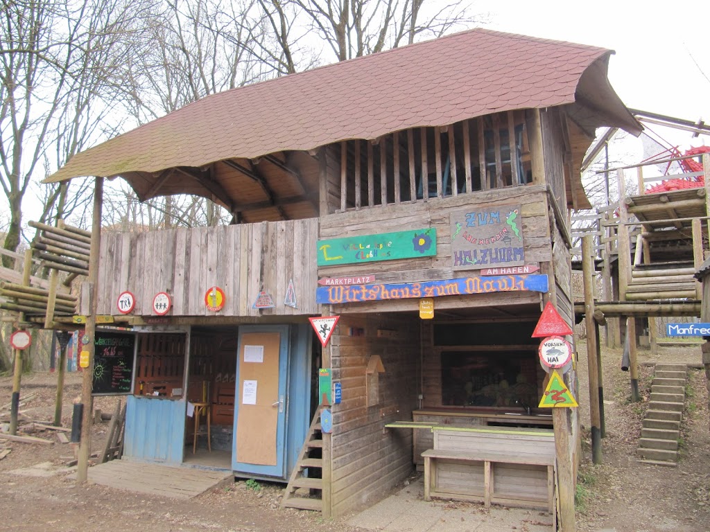 Abenteuerspielplatz Maulwurfshausen 3