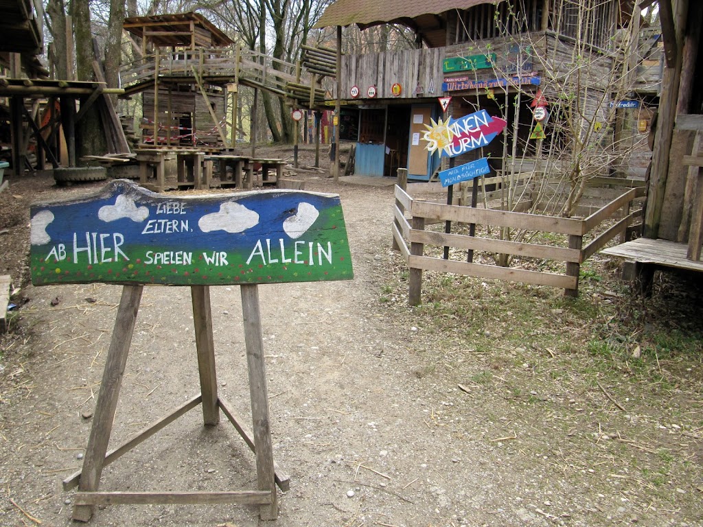 Abenteuerspielplatz Maulwurfshausen 4