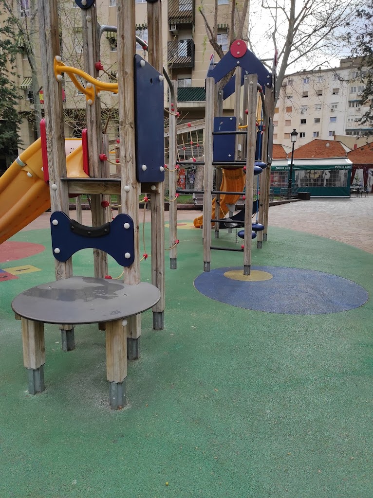 Parque infantil 2