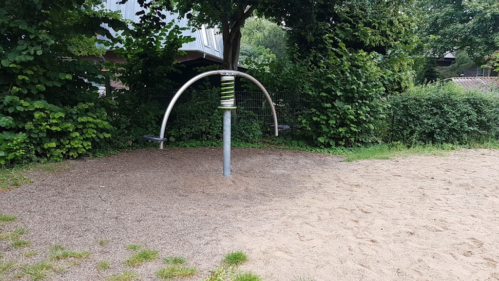 Spielplatz 4