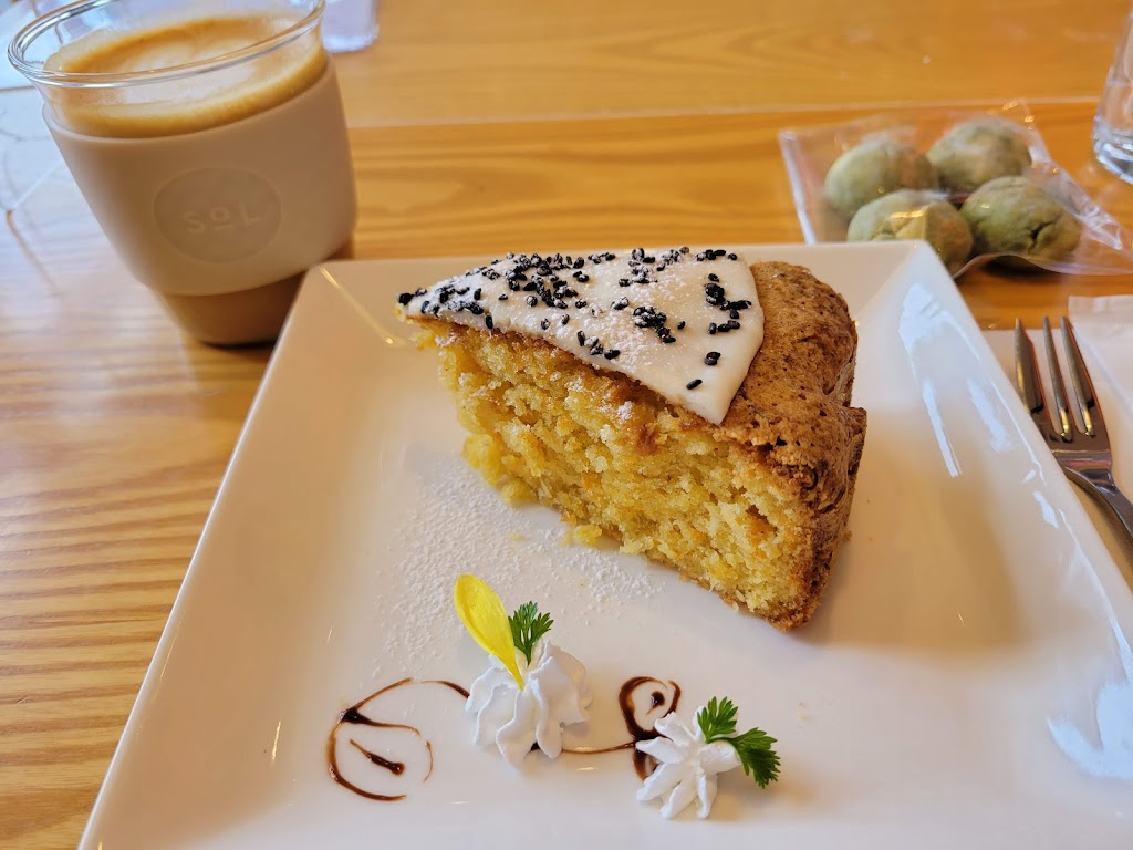 Café Inishie (カフェ いにしえ) 16