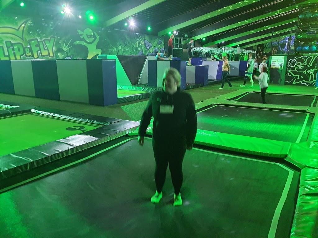 Flip Out Trampoline Arena Rostock 8