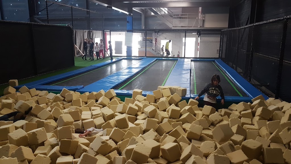 Fly Academy - Trampoline Park 2