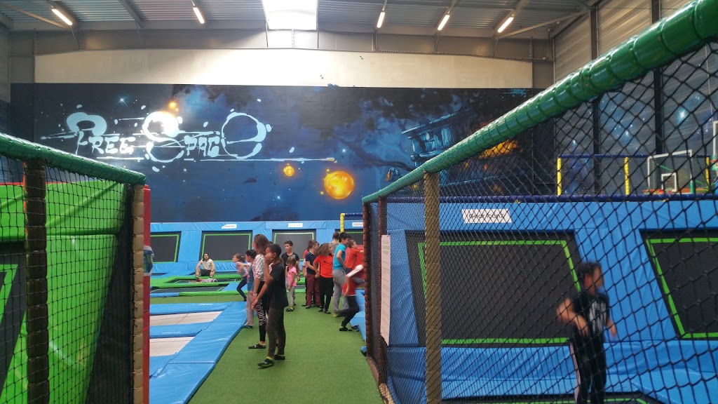 Fly Academy - Trampoline Park 3