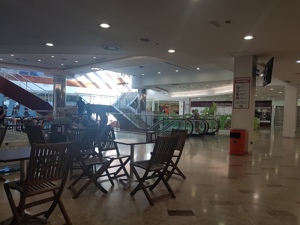 Centro Comercial Praza Elíptica 4