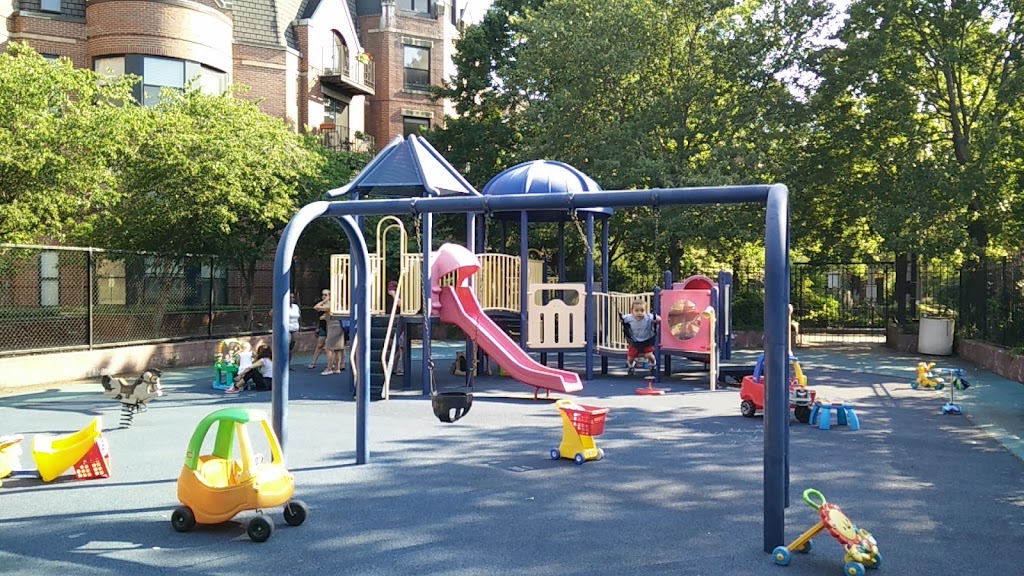 Playground at Carleton St