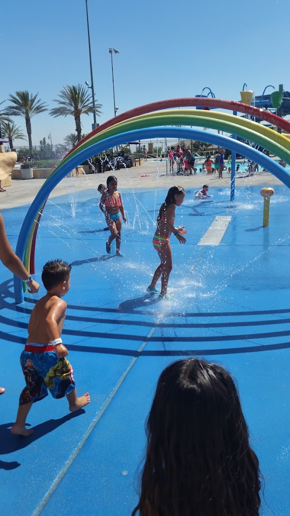 Fontana Park Aquatic Center 7
