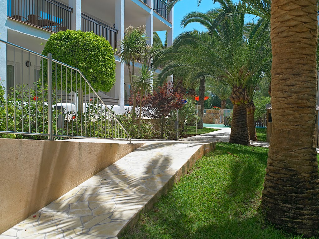 Hotel Cala d'Or Playa 11